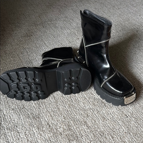 Black Patent Leather Ankle Boots - Picture 2 of 4